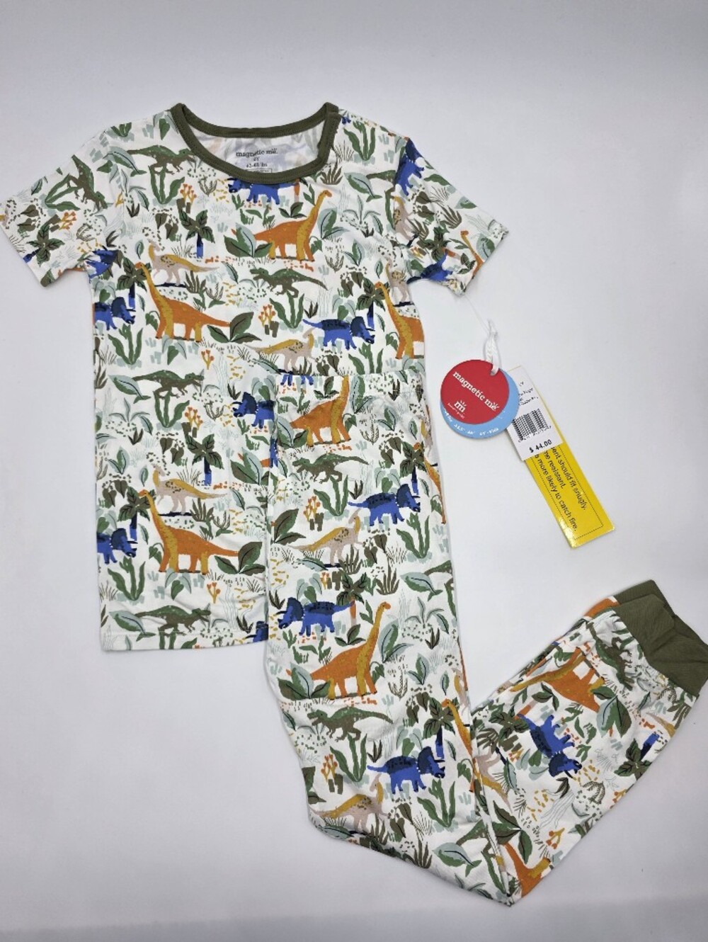 NEW Magnetic Me boys' dino print pajama set size 6